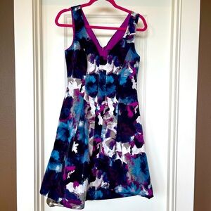 Adrianna Papell dress size 6 floral